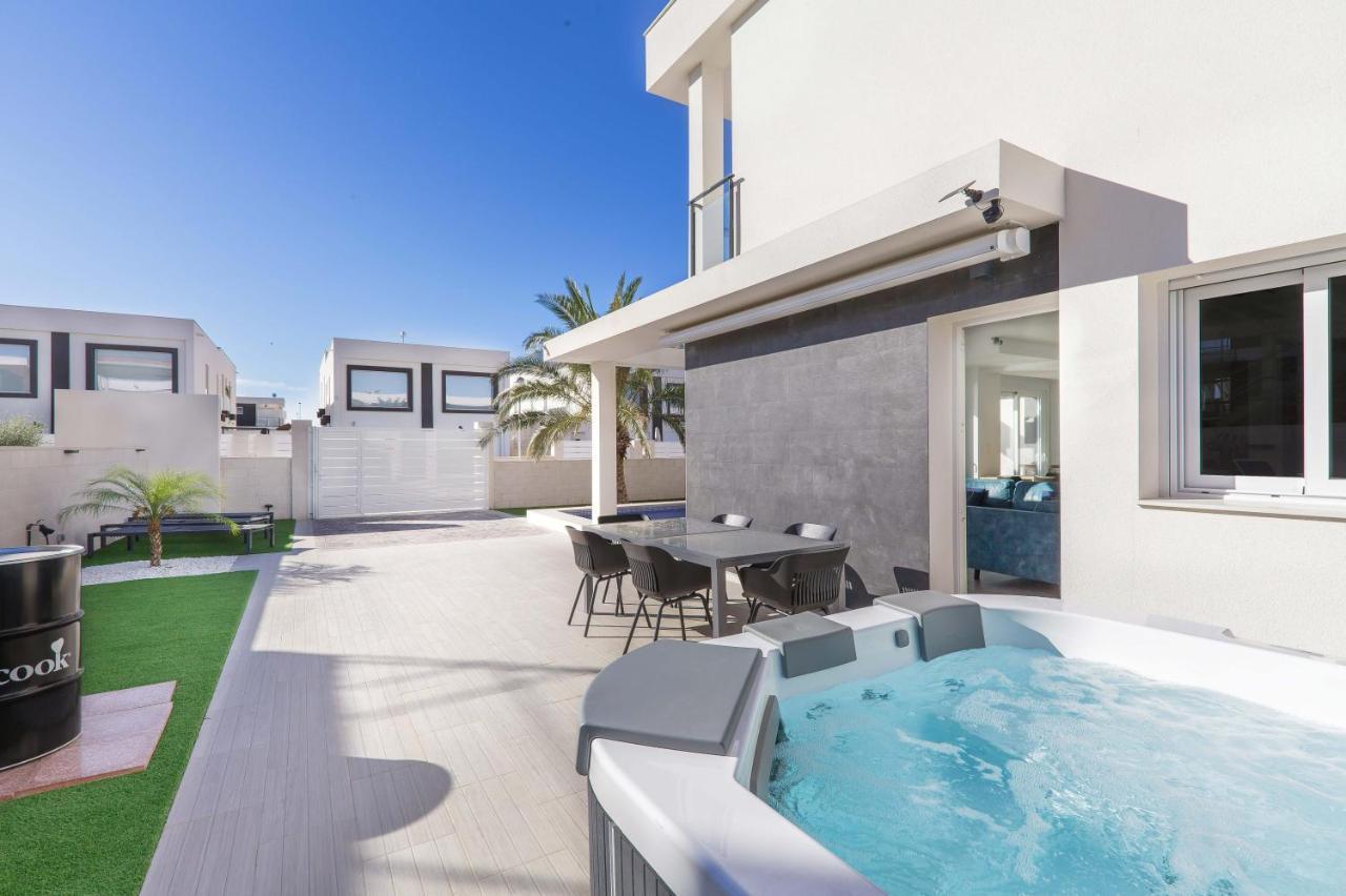 Casa Bos Dolpfin Wellness Luxury Entire Villa Pool & Jacuzzi Gran Alacant Near Beach Puerto Marino Екстериор снимка